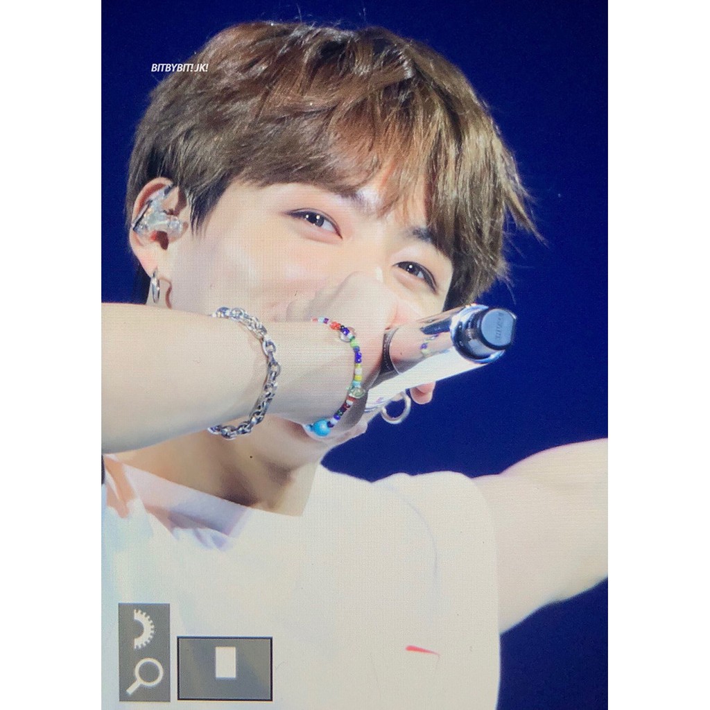 Vòng đeo tay chuỗi hạt acrylic phong cách thành viên nhóm nhạc Hàn Quốc BTS Jung Kook thời trang | BigBuy360 - bigbuy360.vn