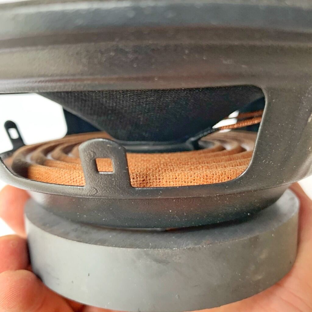 LOA BASS 16 KIỂU BMB NHẬP KHẨU BỞI PT AUDIO