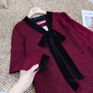 Váy dạ đỏ nơ đen dành cho nữ