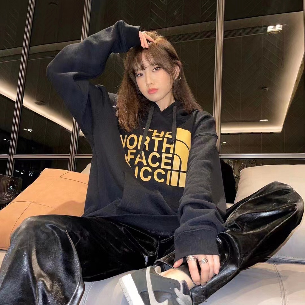 Áo Hoodie Gucci In Chữ Phối Dây Rút Cá Tính Cho Nam Và Nữ