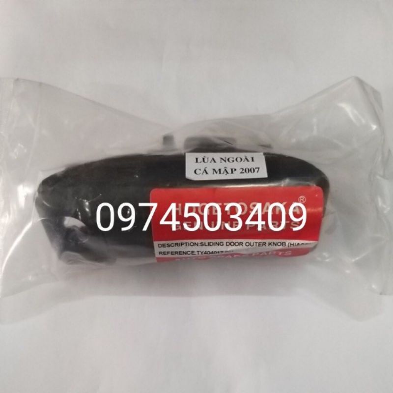 Tay mở cửa lùa ngoài Toyota Cá mập