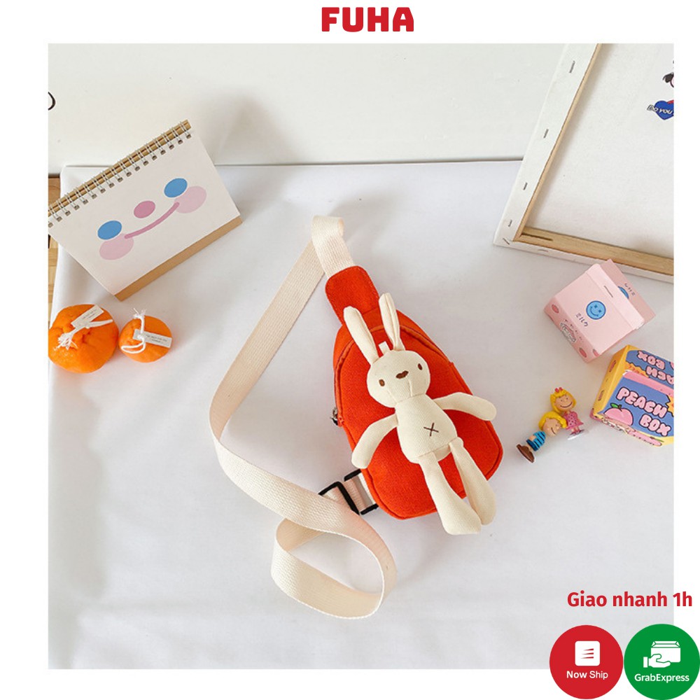 Túi đeo chéo gắn thỏ siêu kute cho bé gái