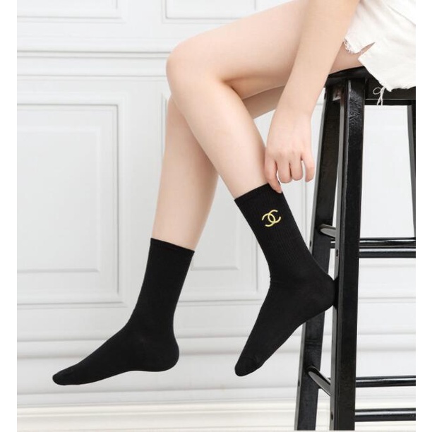5 Đôi tất cotton hoạ tiết LV thời trang dạo phố cho nữ