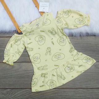 Đầm rớt vai Carter cho bé gái
