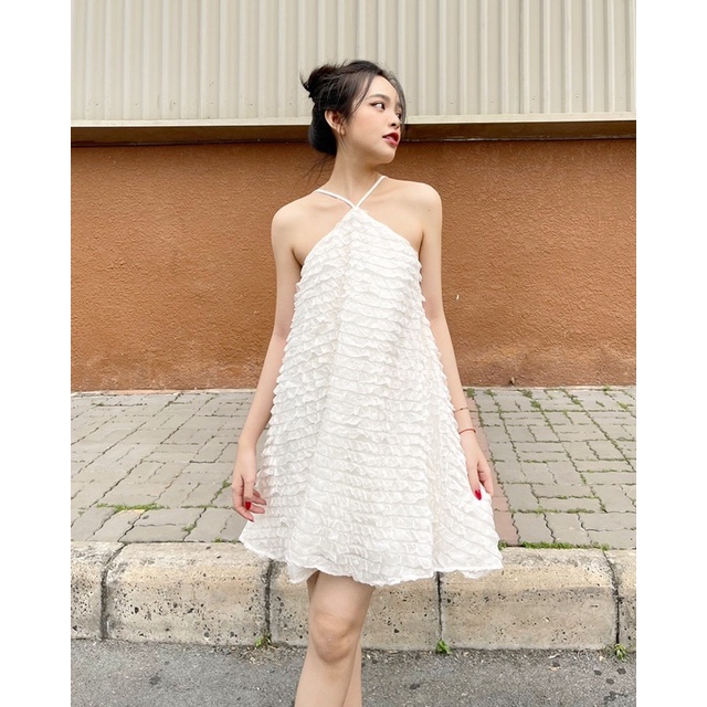 WHITELAZZ | Đầm yếm dáng xoè màu cream Sara Dress