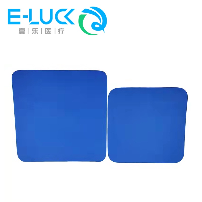 1 Hộp Cao Su Thiên Nhiên Màu Xanh Dương 5*5 Và 6*6 Răng Nha Khoa