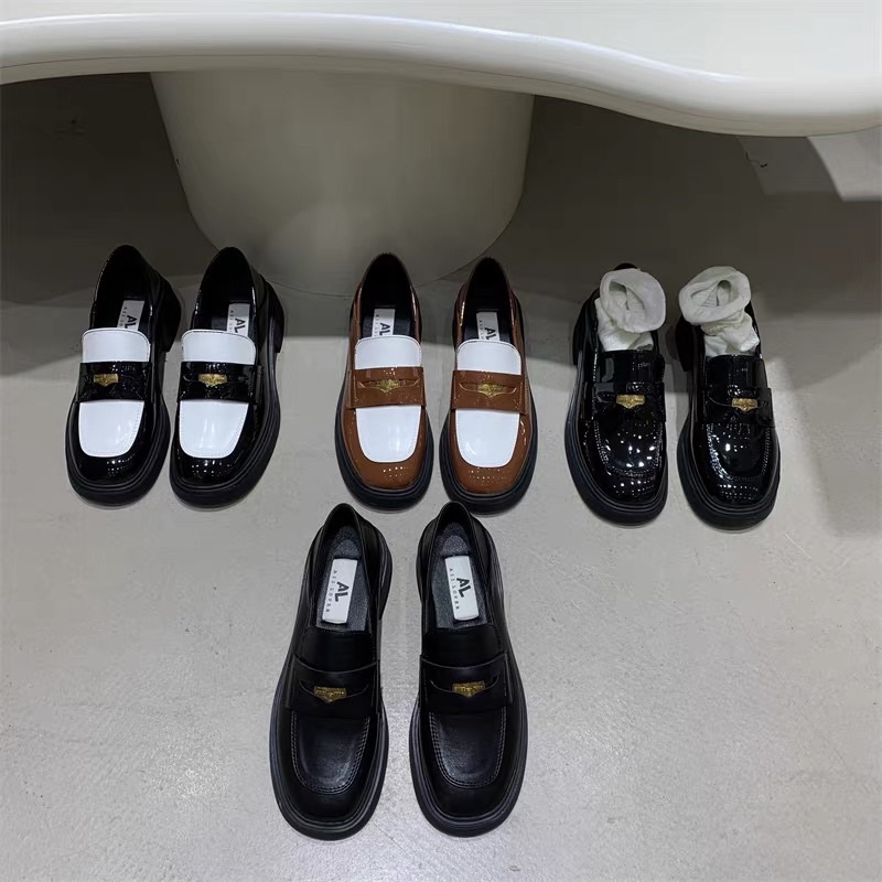 Giày oxford mũi vuông phối màu