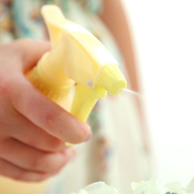 Bình tưới cây dạng xịt chất liệu nhựa cao cấp