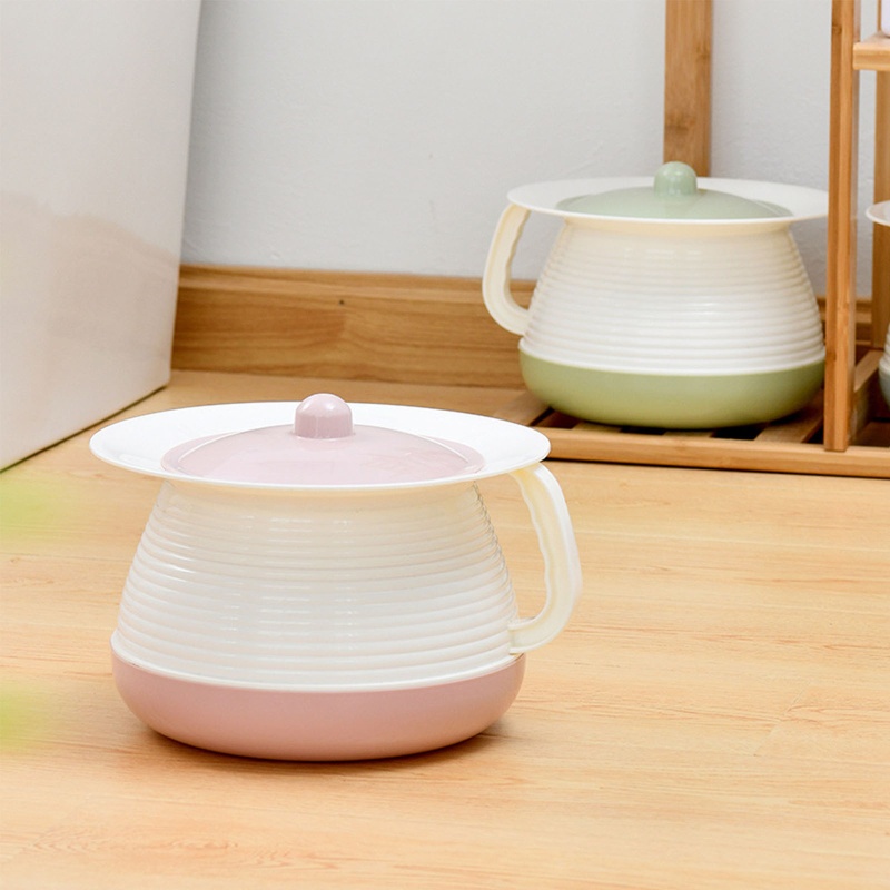 Bô Đi Vệ Sinh Bằng Nhựa Có Tay Cầm Và Nắp Đậy Tiện Dụng Cho Phòng Ngủ Trẻ Em