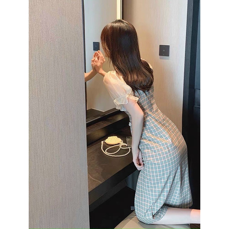 Đầm váy caro phối voan xếp ly xẻ tà xinh xắn thích hợp cho nàng dạo phố, dự tiệc