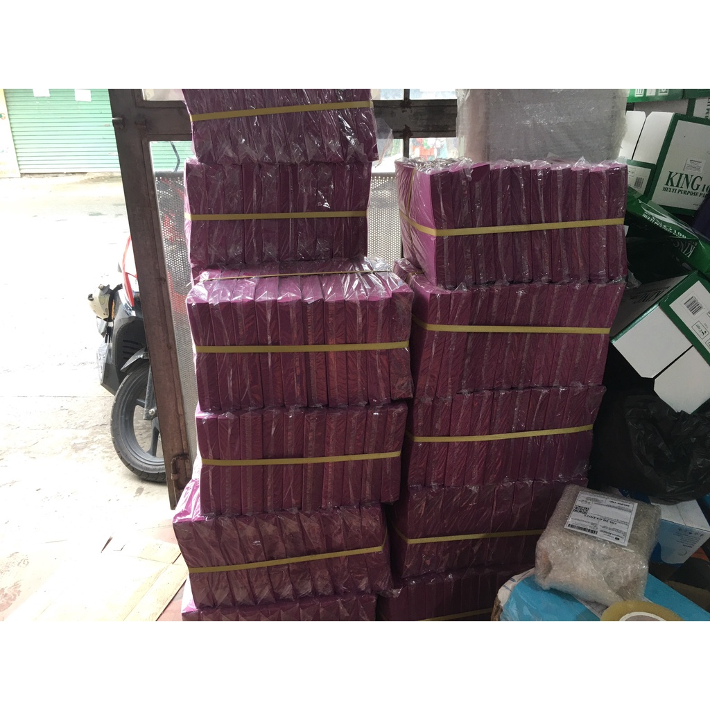 250 tờ bìa nội A4 màu xanh, đỏ, vàng chanh dùng để đóng sổ sách, bìa hoá đơn