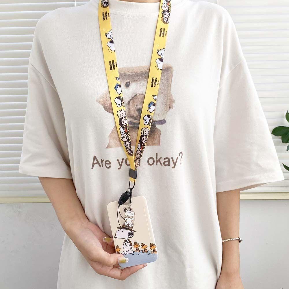 Ví Đựng Thẻ / Danh Thiếp / Thẻ Ngân Hàng In Hình Snoopy Dễ Thương Xinh Xắn Ốp