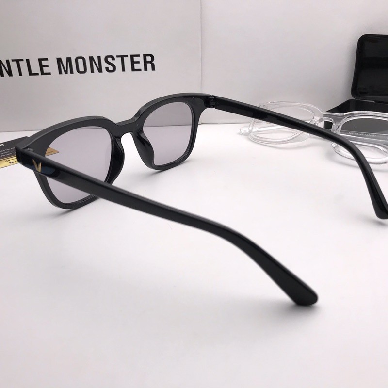 Kính râm mát gm southside chữ V - rẻ nhất | BigBuy360 - bigbuy360.vn