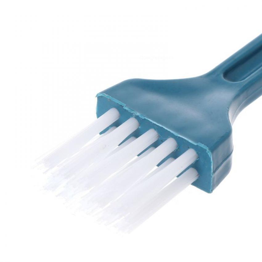 1 Chổi Nhựa Mini Làm Sạch Bàn Phím Máy Tính