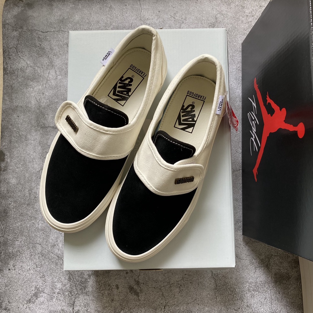 GIÀY VANS. FEAR. OF. GOF. FOG. SLIPON. TRẮNG. ĐEN MỚI NHẤT 2022