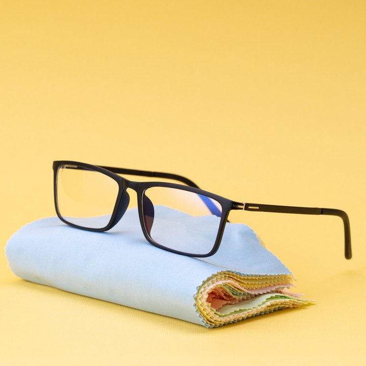 Gọng kính cận nhựa dẻo cho mặt tròn 4U, mắt vuông chống bụi hoặc lắp cận, màu đen – J165 | BigBuy360 - bigbuy360.vn