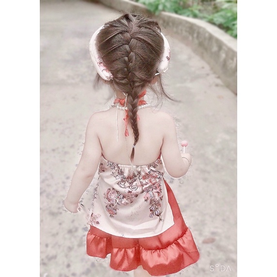 Set yếm kèm mấn cưng xỉu cho bé
