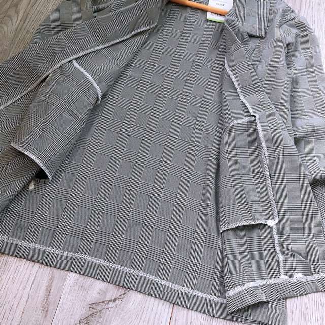 Áo Vest kẻ 1 lớp có túi - ảnh thật + clip | BigBuy360 - bigbuy360.vn