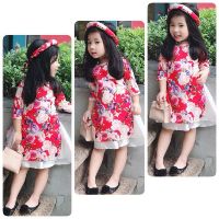 Bộ tân thời cách tân kèm mấn cho bé gái
