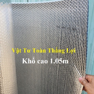 ( Khổ cao 1.05m x dài 1m và dày 4mm) Tấm Cách Nhiệt Cách Âm giữa là túi khí chống nóng mái tôn chất lượng