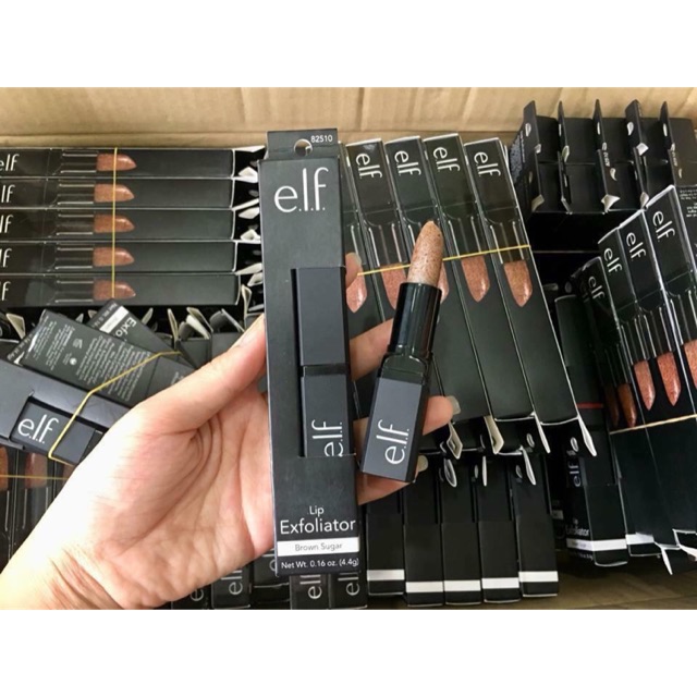 Son tẩy da chết môi e.l.f Studio Lip