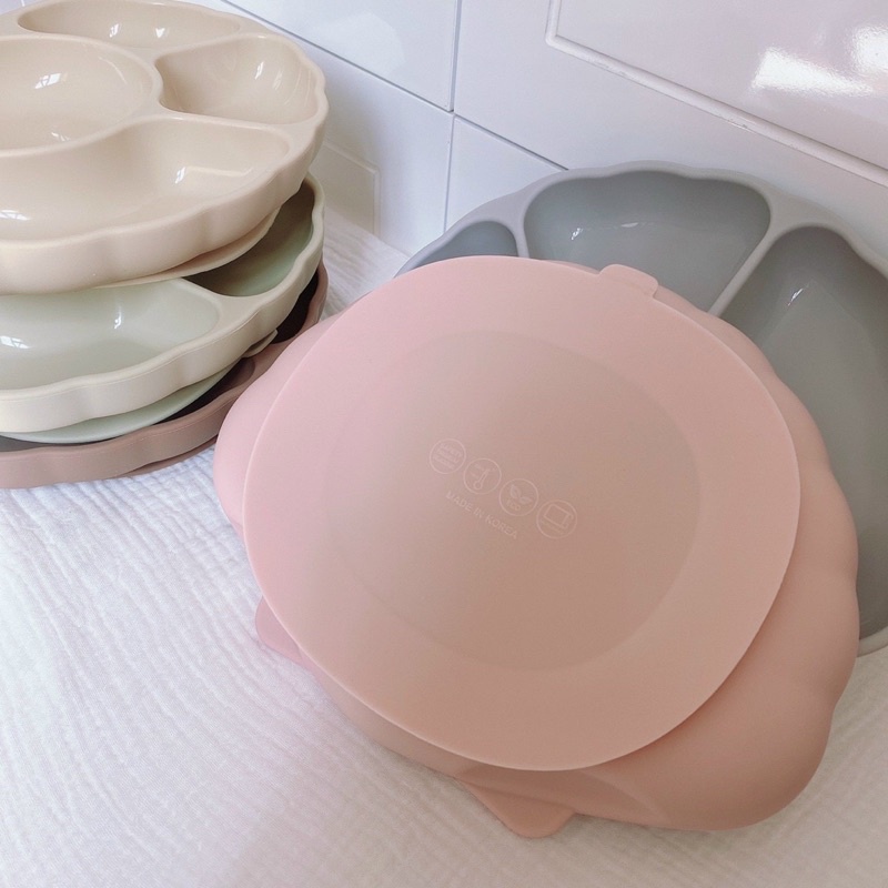 Khay ăn dặm silicon vỏ sò đế hít - TGM x Nature Hàn Quốc
