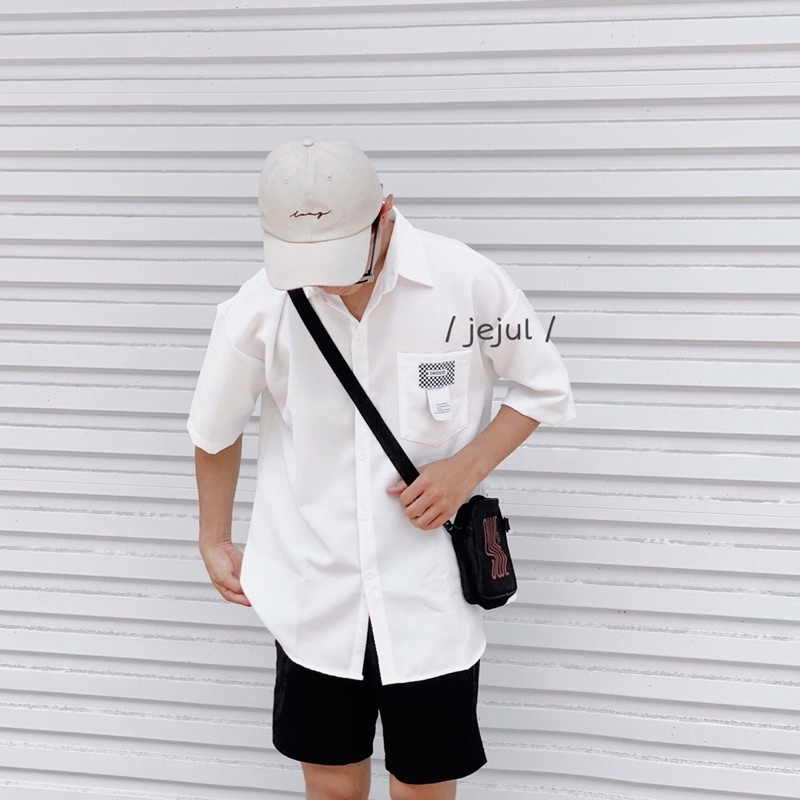 Áo sơmi tay lỡ unisex SWEEDER màu ĐEN/TRẮNG  Nam nữ unisex  Áo Sơ Mi SWD form rộng style Ulzzang