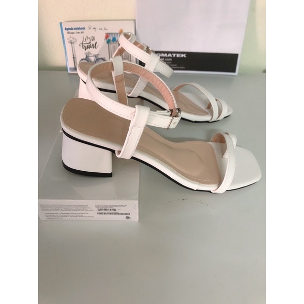 Sandal quai mảnh gót vuông thiết kế trẻ chung Mã S88