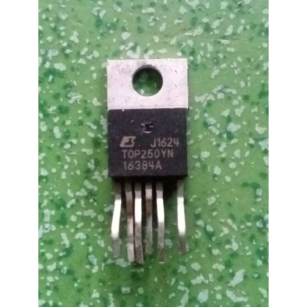 1 CHIẾC IC NGUỒN TOP250YN