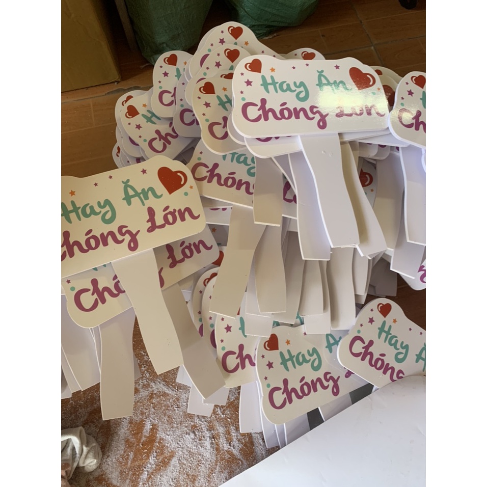 HASTAG CẦM TAY CHỤP ẢNH sinh nhật, thôi nôi, đầy tháng, liên hoan...
