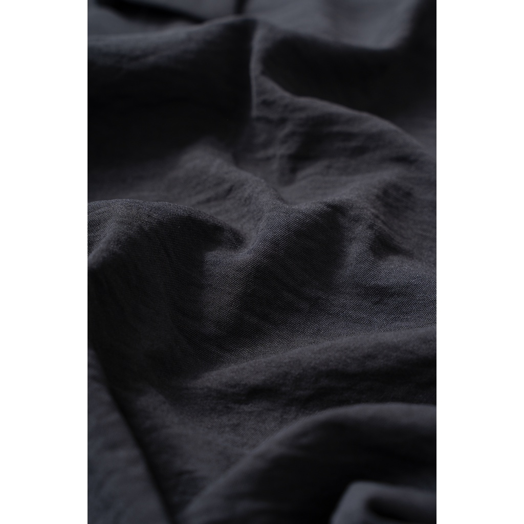 Áo sơ mi nam ngắn tay DEWE, vải đũi trơn thoáng mát, Màu Đen - DEWE Cuban Basic Shirt