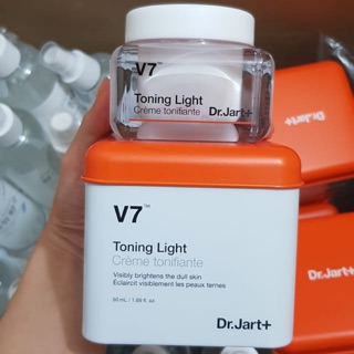 Kem dưỡng trắng da V7 Hàn Quốc