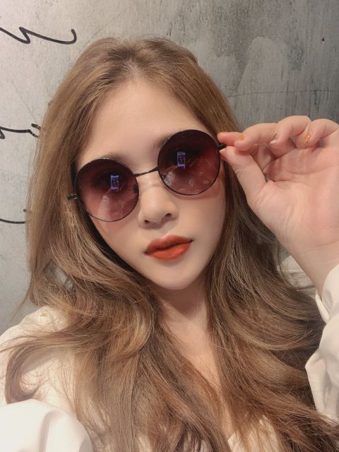 Kính Francesca's chuẩn auth có mail mua hàng của web chính hãng