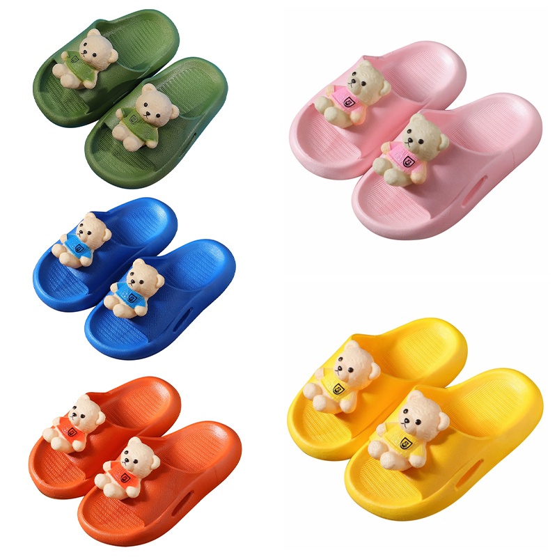 Dép đi trong nhà bằng PVC mềm chống trượt phối hình gấu 3D đáng yêu cho bé 1-7 tuổi