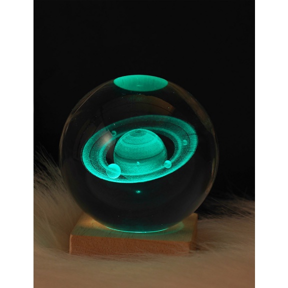 Đèn ngủ quả cầu pha lê có hình dãy ngân hà vũ trụ, gồm đế gỗ đèn led decor trang trí nhà cửa,trưng bày quà tặng rất xinh