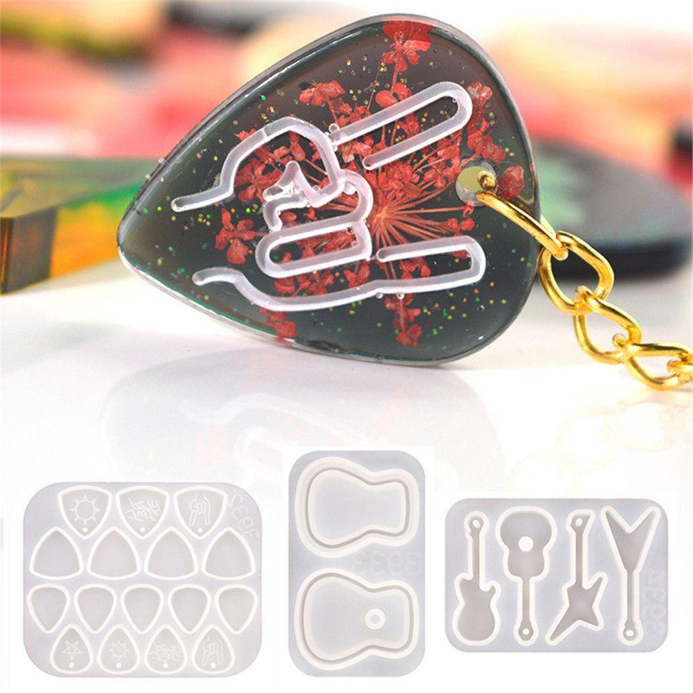 Khuôn Silicone Làm Miếng Gảy Đàn Guitar Bass Tiện Dụng