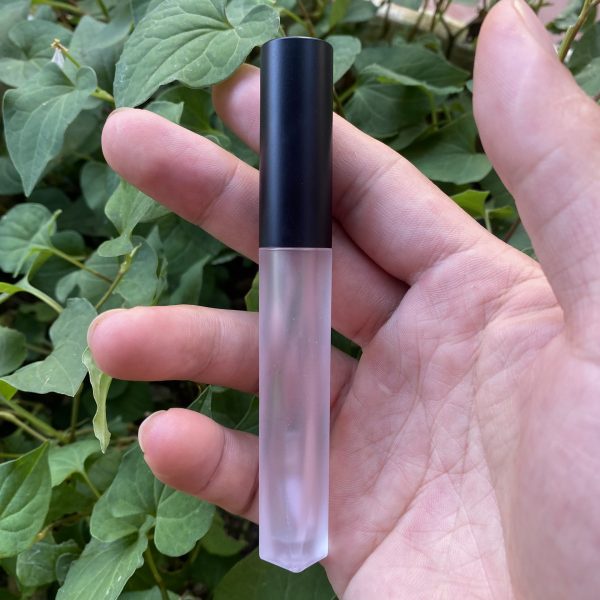 Vỏ son kem giá rẻ, cao cấp.