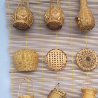 Đồ trang trí mini bằng tre 12 món như hình mành + 12 món ngẫu nhiên