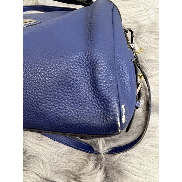 Túi si hàng hiệu màu xanh