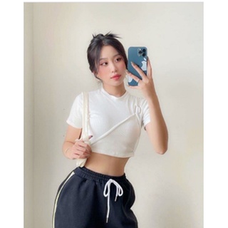 [MÃ TH6739 GIẢM 20% TỐI ĐA 30K ĐƠN TỐI THIỂU 500K]  Áo croptop khoen chữ D kiểu đẹp