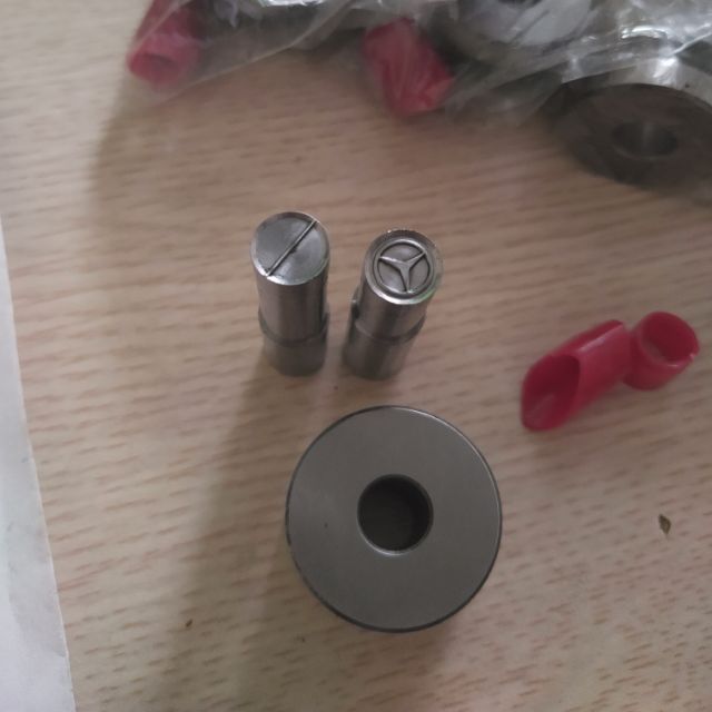 Khuôn dập viên nén máy dập viên