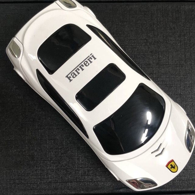 Điện thoại siêu xe nắp gập Farreri cực chất với đèn led siêu đẹp | BigBuy360 - bigbuy360.vn