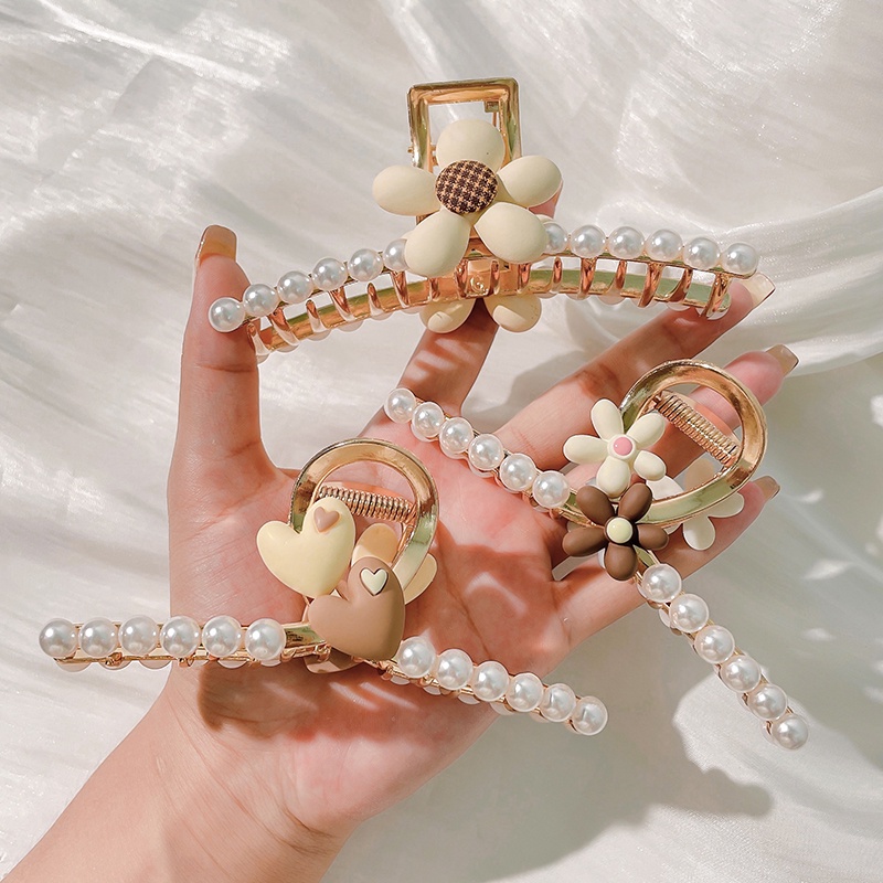 Kẹp tóc hình cá mập đính ngọc trai giả thời trang cho nữ