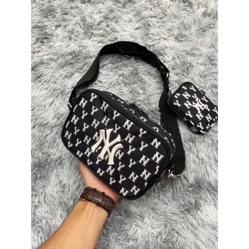(HÀNG XUẤT XỊN) Túi đeo chéo B219 N//Y MONOGRAM JACQUARD CROSS BAG BLACK/WHITE Kích thước: 23 cm x 7 cm x 15cm