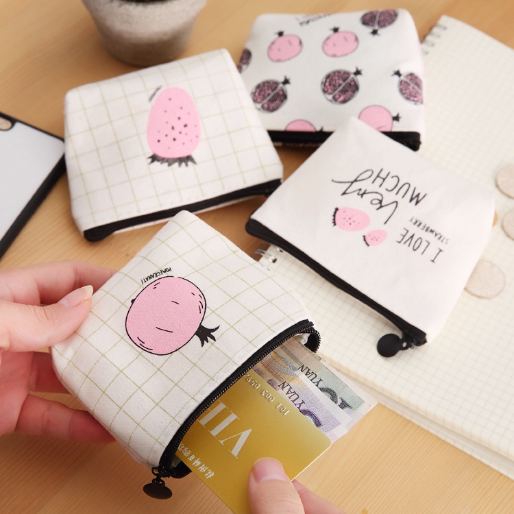 Ví Đựng Tiền Xu Bằng Vải Canvas In Họa Tiết Trái Dâu Tây Xinh Xắn