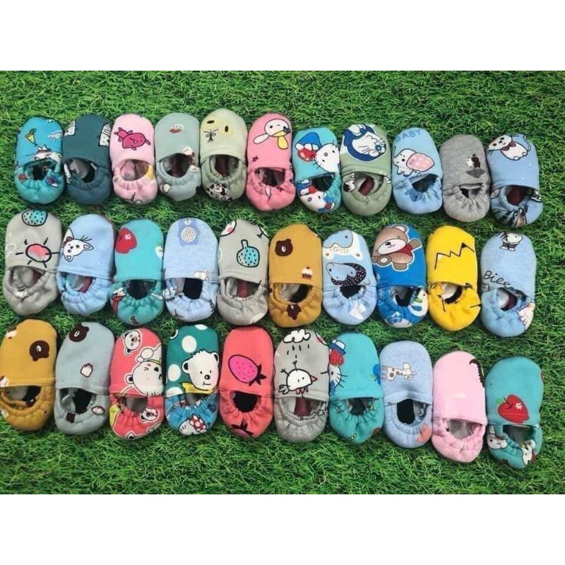 Giày nỉ bông cho bé