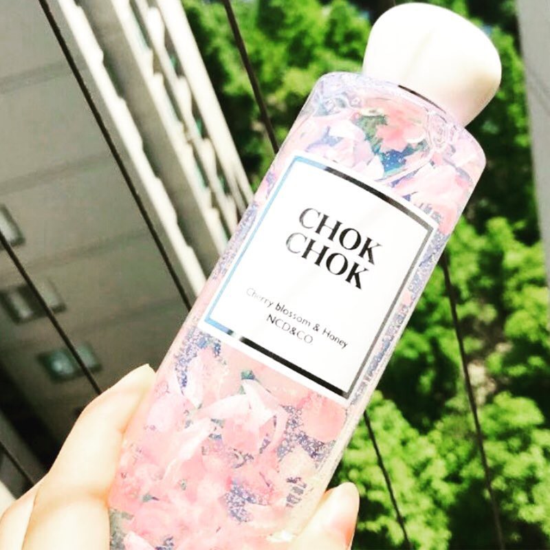 SỮA TẮM SÁNG DA TRẮNG MỊN CHOK CHOK 250ML CHÍNH HÃNG