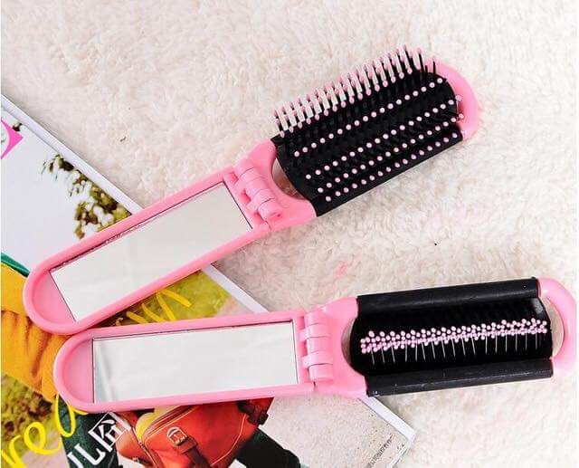 Gương- lược Kitty 2 in 1 xếp gọn dễ dàng bỏ túi xách