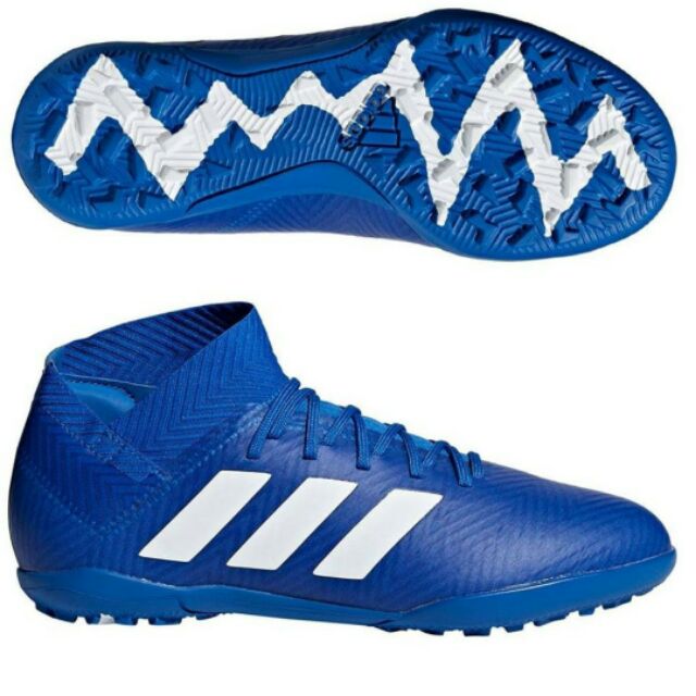 Giày đá bóng adidas