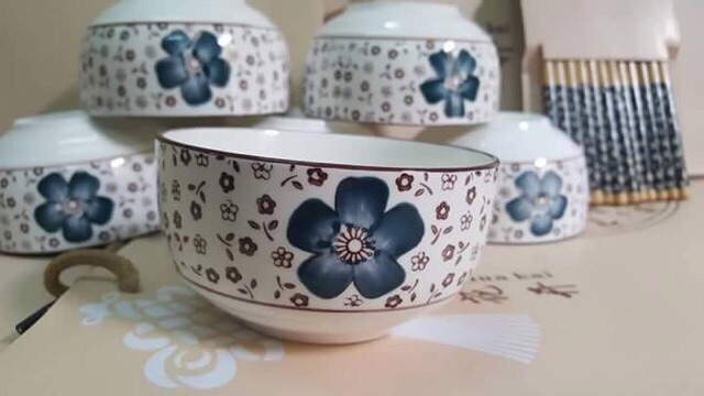 BỘ BÁT NHẬT KÈM ĐŨA SIÊU ĐẸP